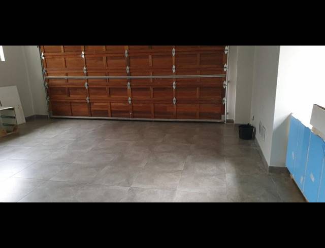 4 BEDROOM TOWNHOUSE FOR SALE IN IZINGA ESTATE